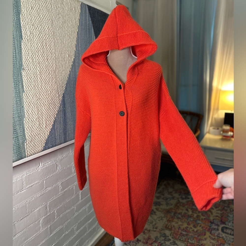 Brand Unknown Red Hooded Knit Cardigan - Picture 2 of 9
